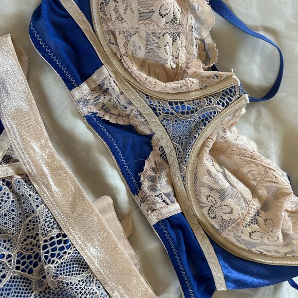 Collection Lingerie Set - New with Tags - Picture 6 of 9